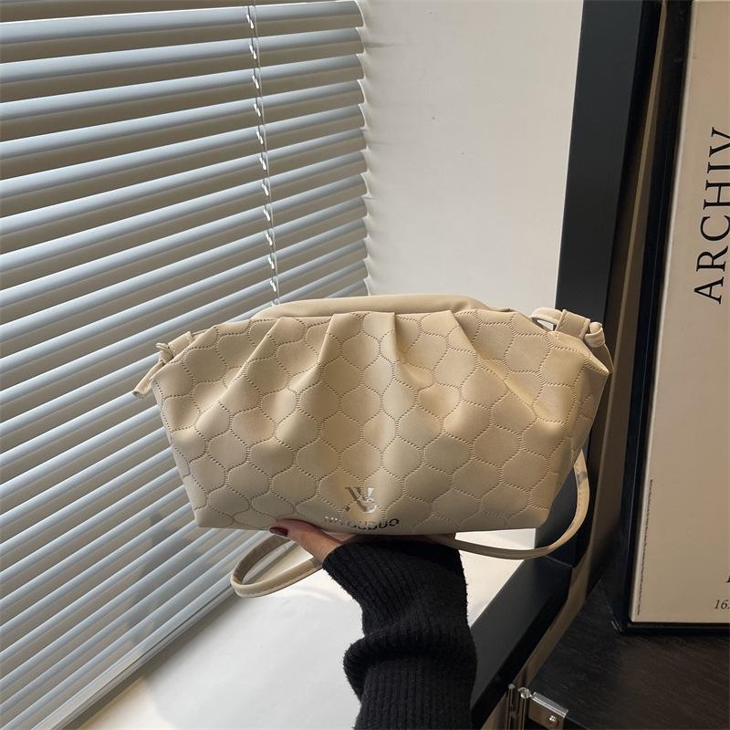 Popular Trendy Cloud-shaped Bag Combined with Niche Single-shoulder Crossbody Bag