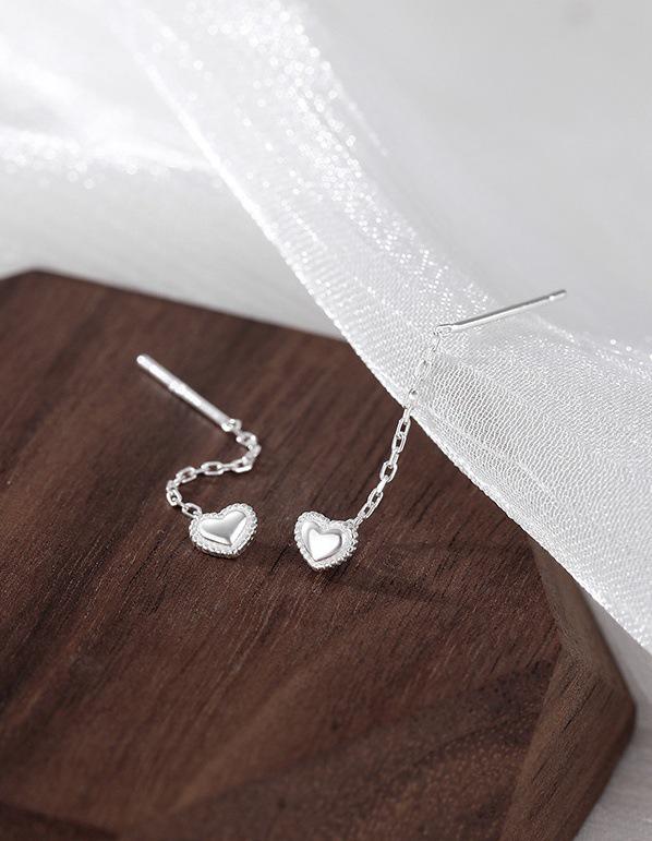 Versatile Heart Tassel Ear Cuffs – Exquisite, Stylish, Simple Earrings with a Casual, Elegant Design. Heart Ear Line (Single)