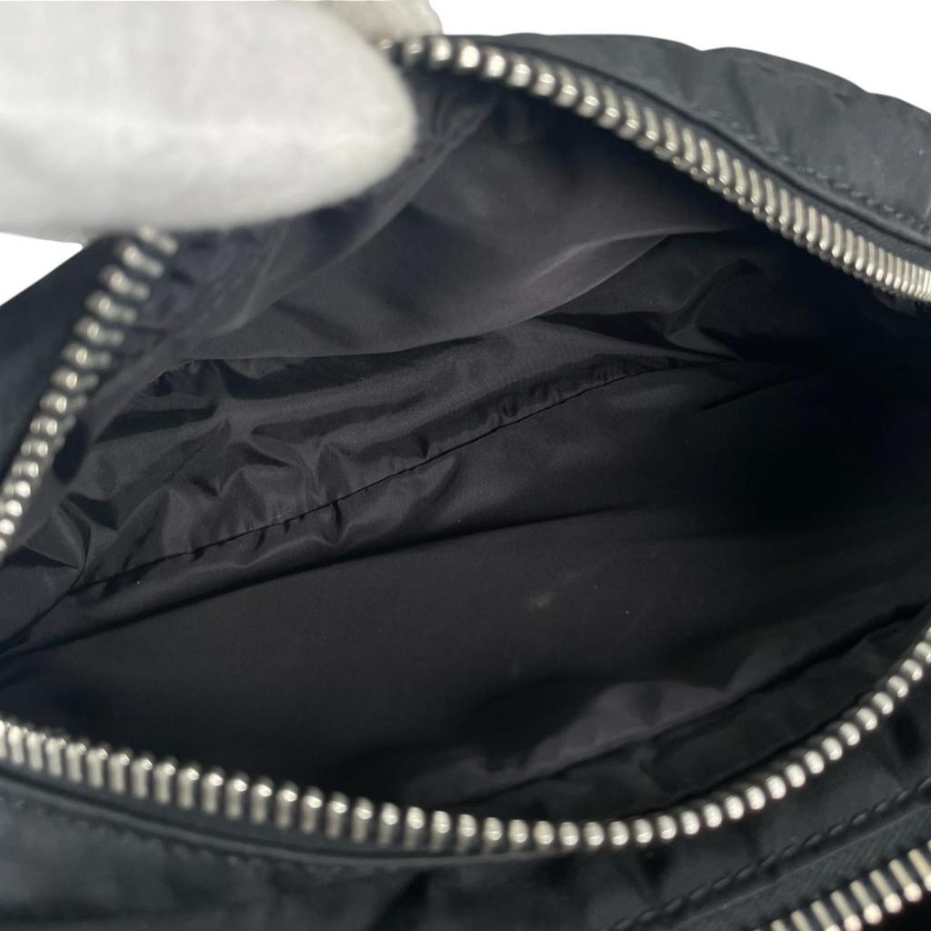 MONCLER G209A5M70200 02SZK body bag black mens used