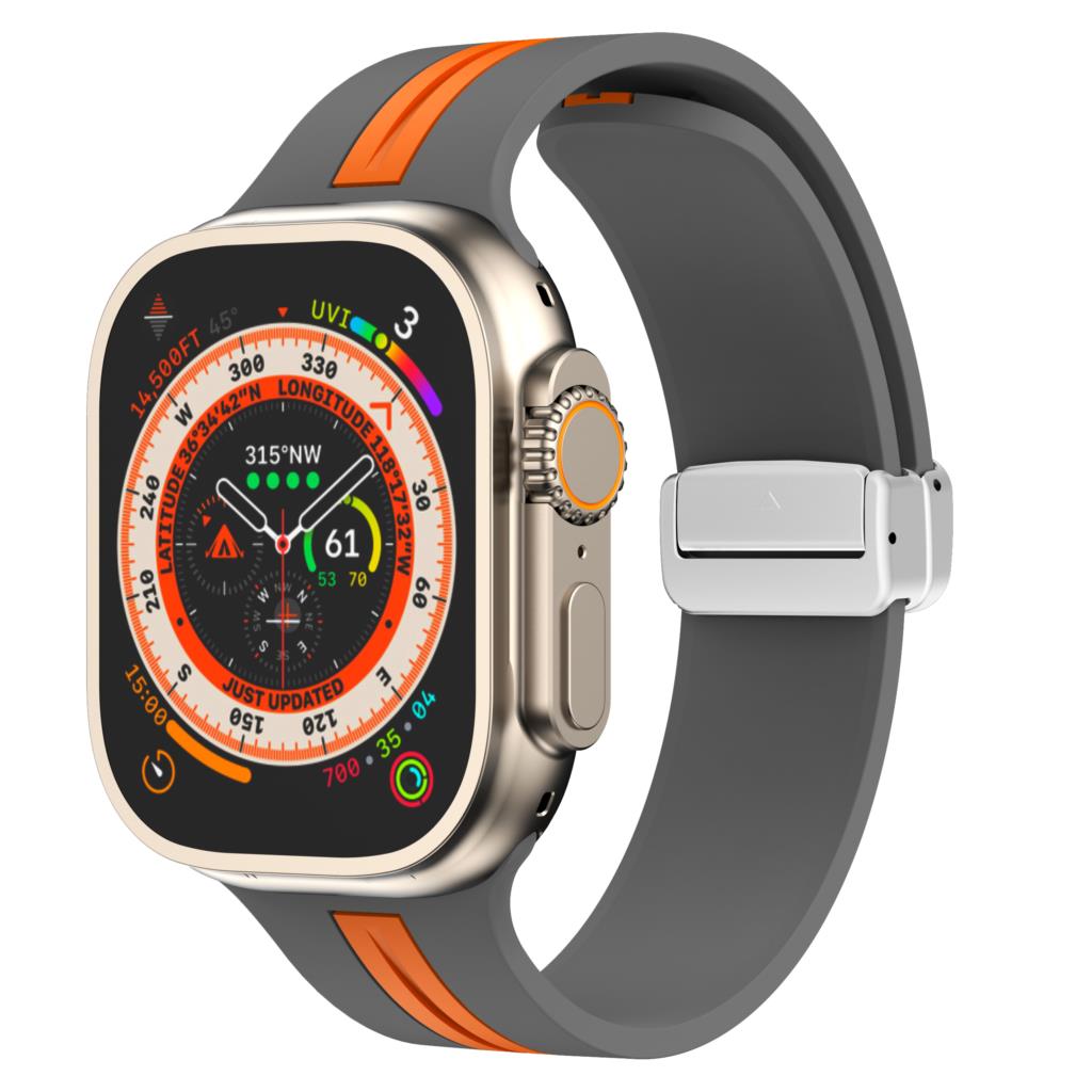 Magnetic buckle Strap For Apple Watch Ultra 2 band 49mm 44mm 40mm 45mm 41mm 38mm Silicone Bracelet iWatch series 7 3 6 5 se 8 9