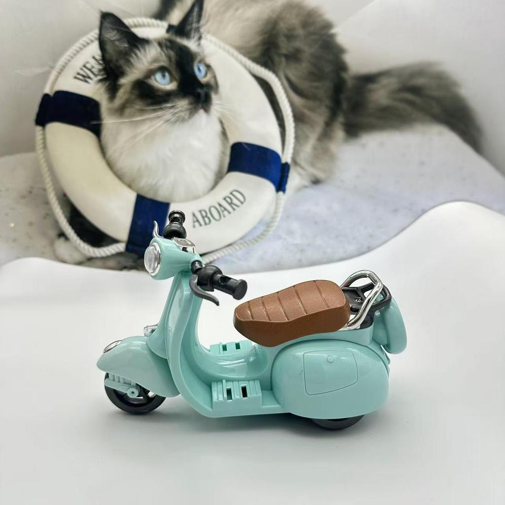 Celebrity-Inspired Hamster Stunt Motorcycle: Electric Tricycle Toy with Rotating Dazzling Skills