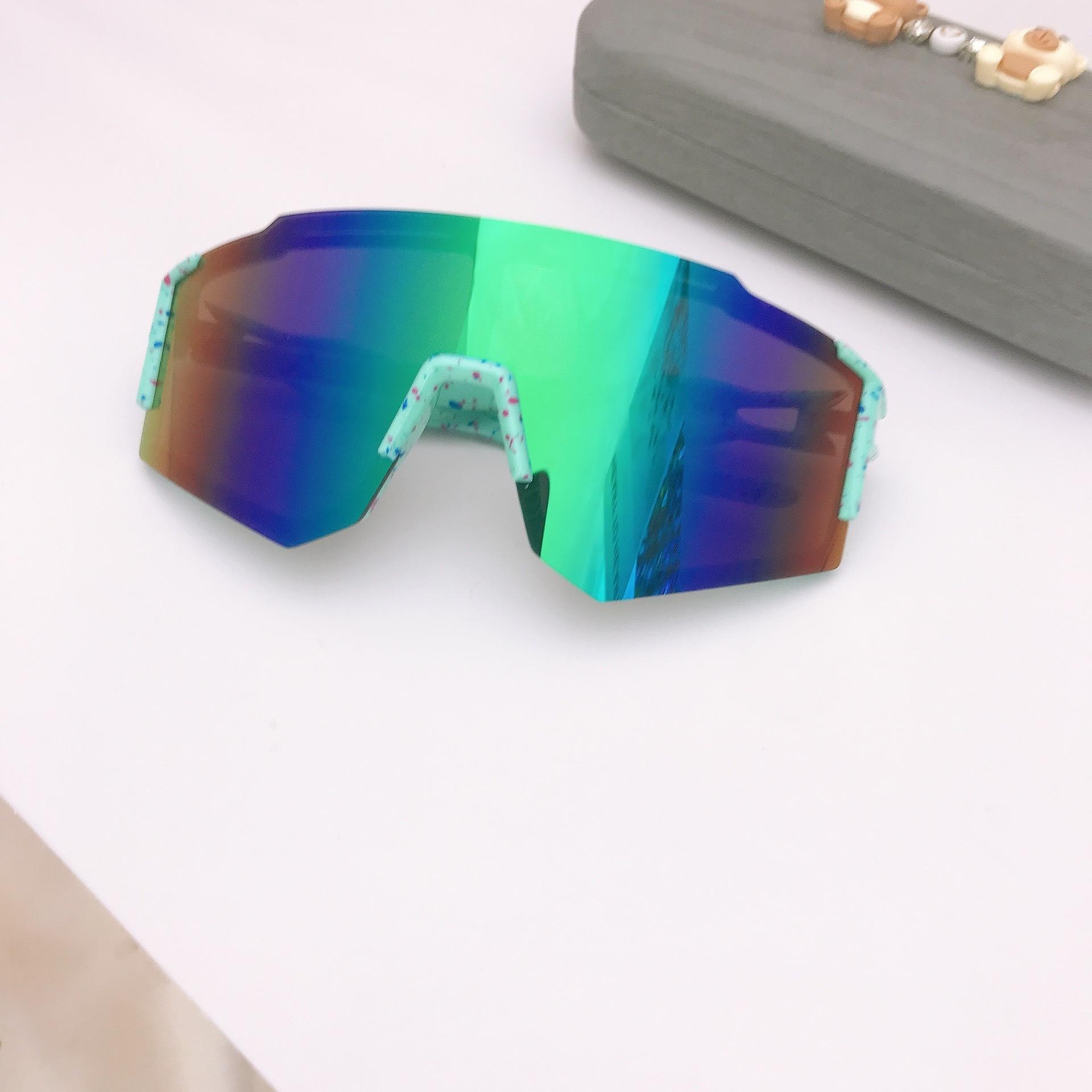 

Fashionable New Children s Colorful Eye Protection Sports Cycling Hiking Glasses Boys And Girls Party Sunglasses Trend