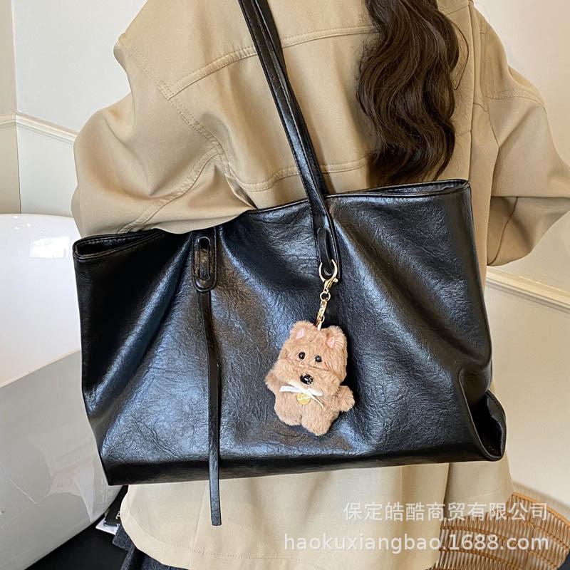 Large-capacity Bag Women's Autumn and Winter Versatile 2025 New Simple Texture Shoulder Bag Retro Work Commuter Tote Bag