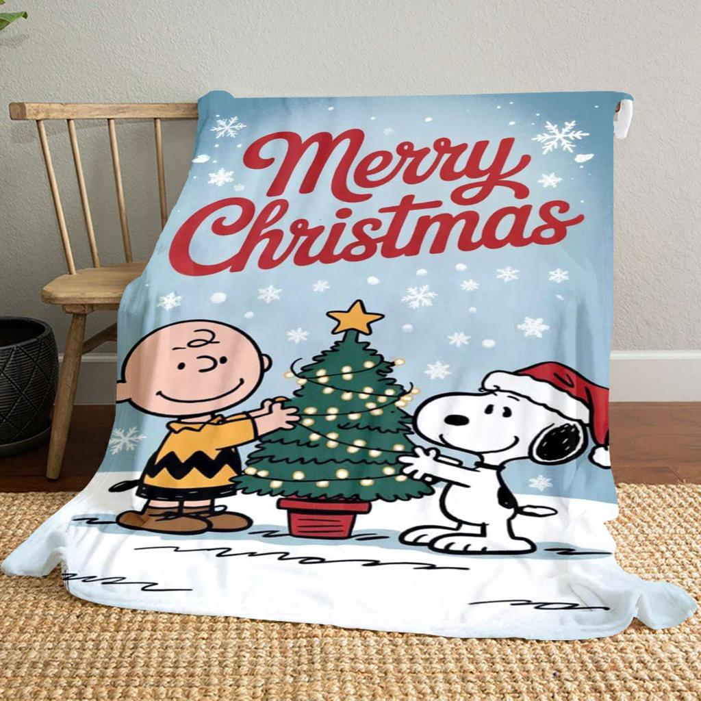 The Snoopy Family Portrait Blanket Is Suitable for Beds and Various Other Occasions, Making It A Perfect Gift for Friends