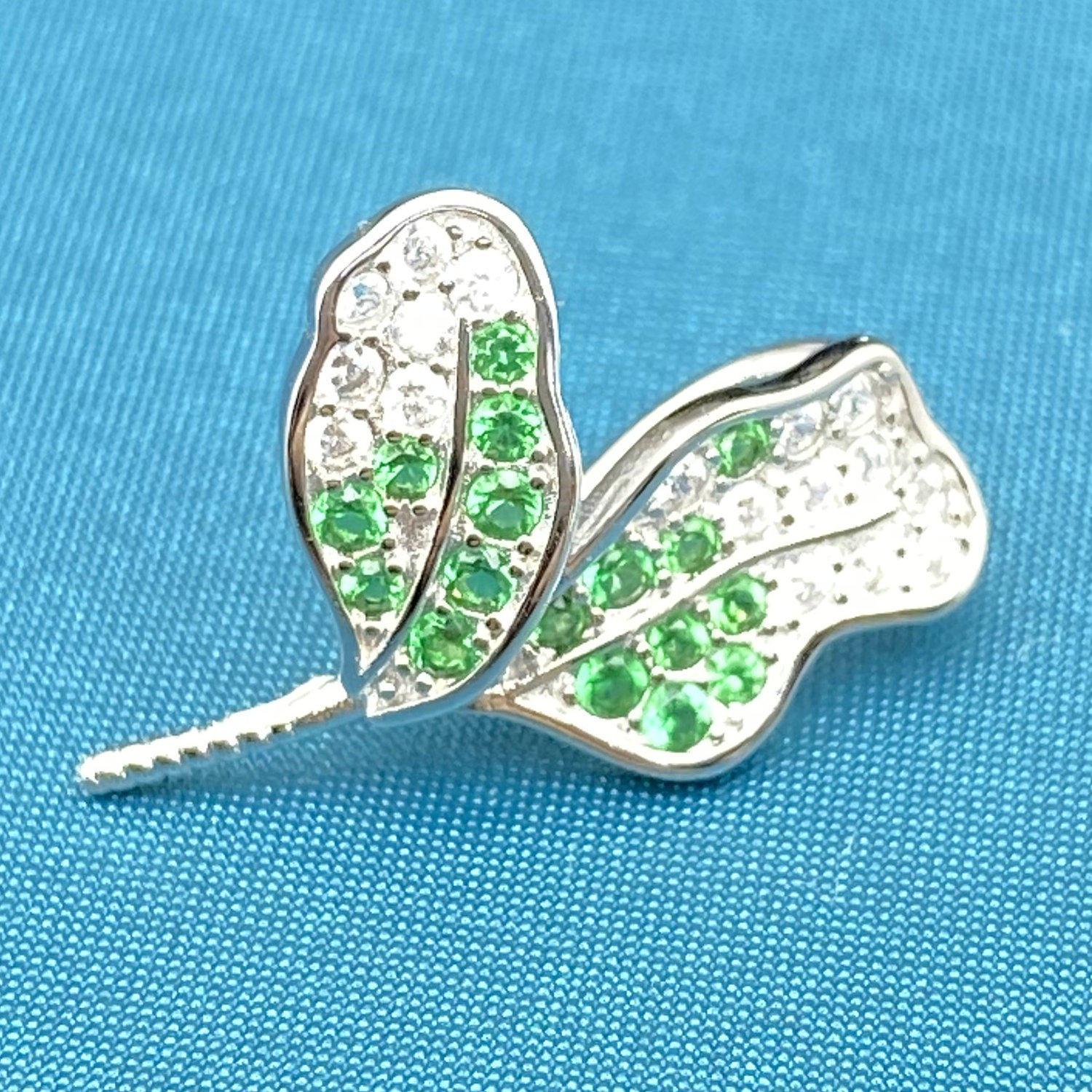 Amber Pearl Radish Leaf Pendant for DIY Necklace Making