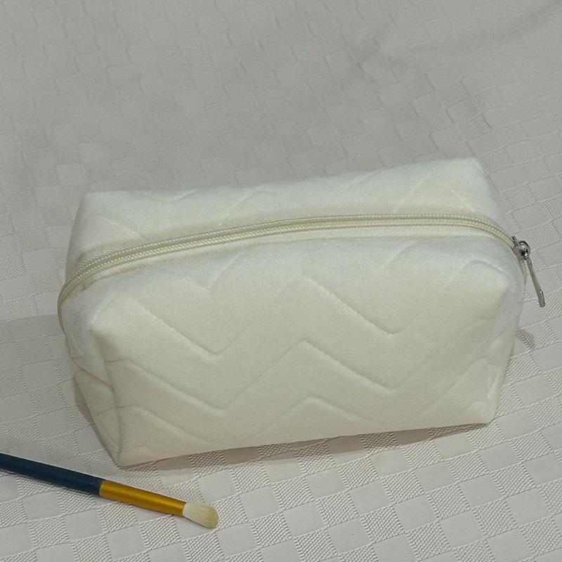 

Velvet Pillow Design, Makeup Bag, Large Capacity, Storage Bag, Toiletry Bag, Convenient, Travel Toiletry Bag