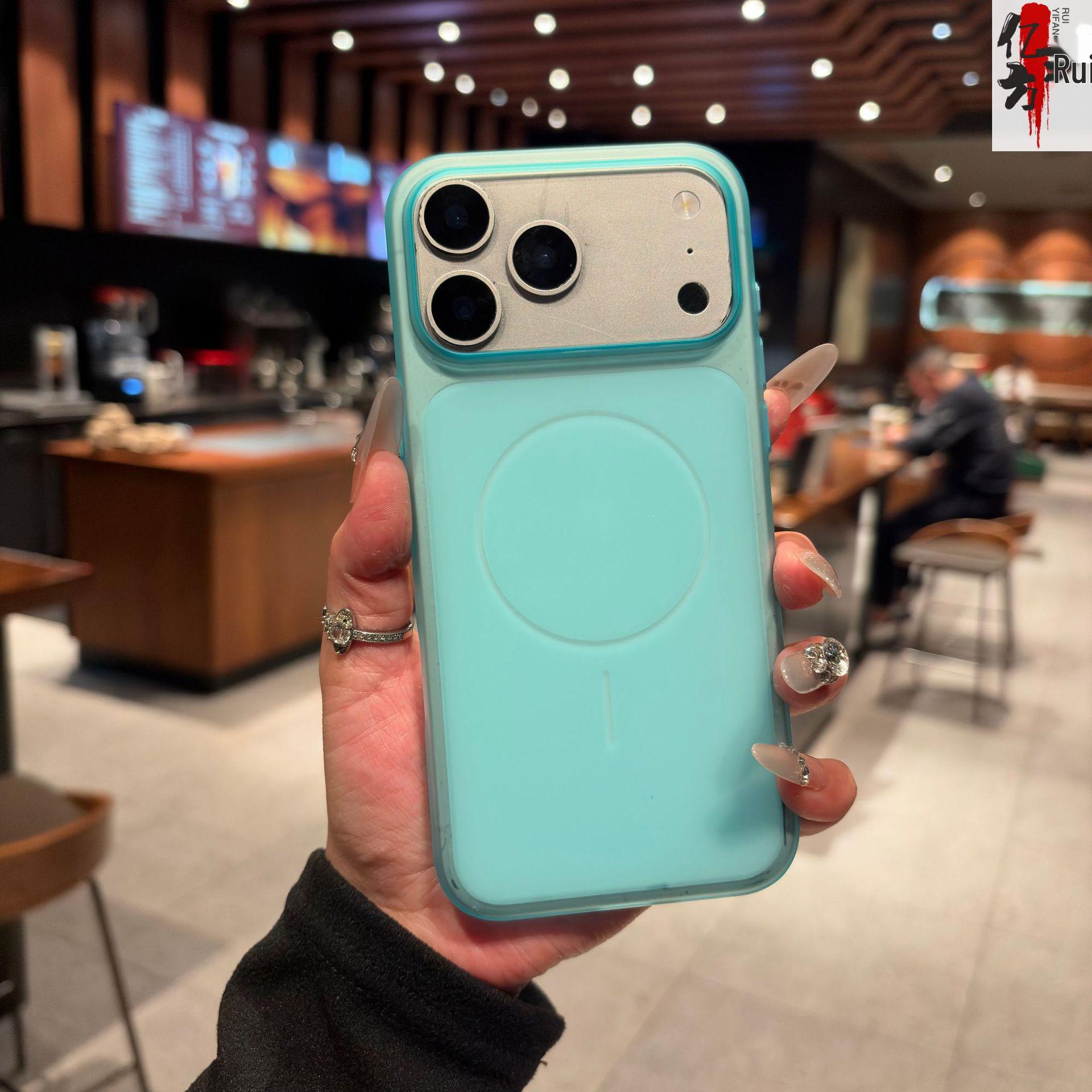 

iPhone 17 Pro Max Magnetic Charging Translucent Skin-Feel Drop-Proof Case 13 Pro