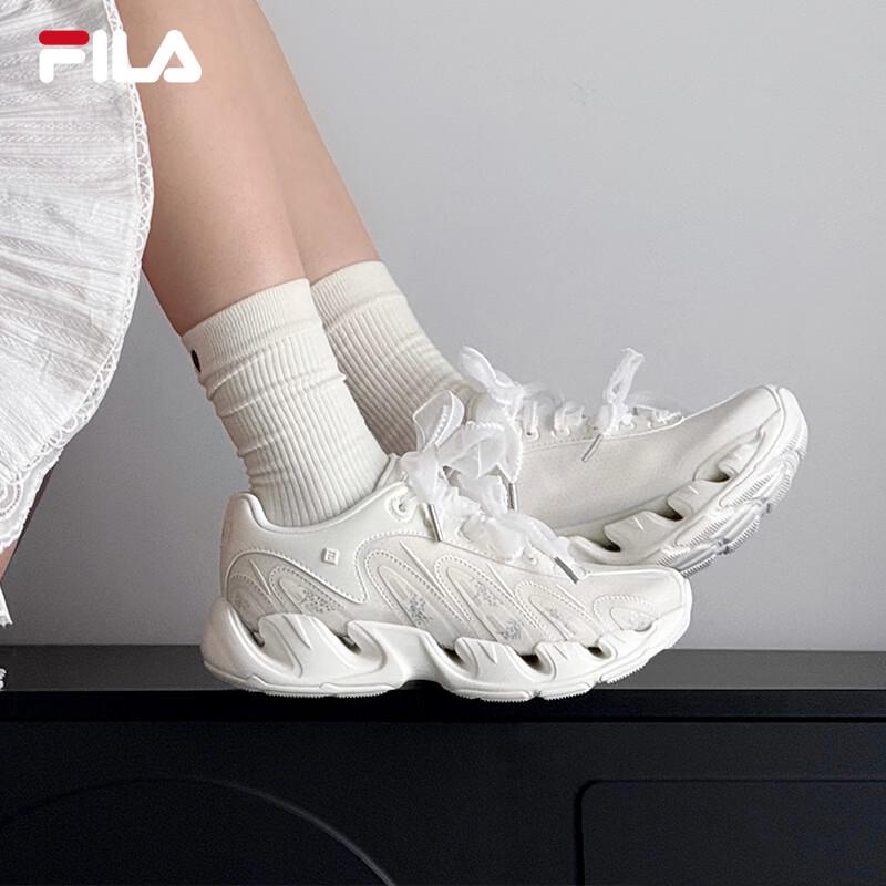FILA VETTA Women's V-Head Chunky Sneakers