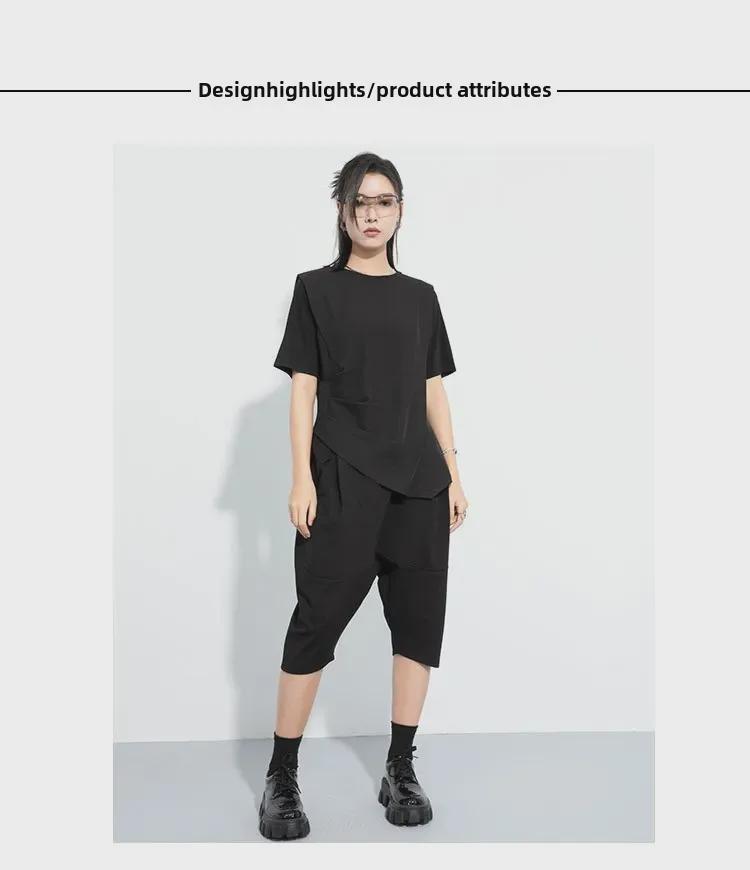 Ciemny Tencel Jedwab Lodowy Asymetryczny Dół Rzymski T-Shirt - Damski Top o Unikalnym Designie