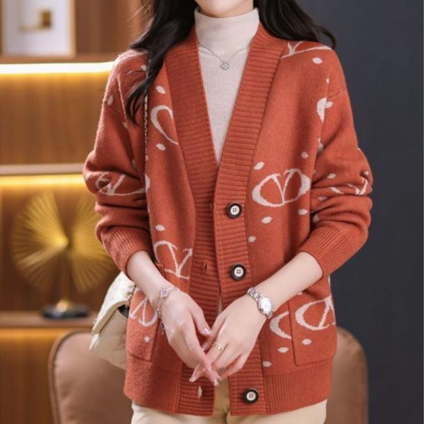 Women's V Neck Printed Knitted Cardigan Autumn Winter Loose Thick Plus Size Sweater Jacket