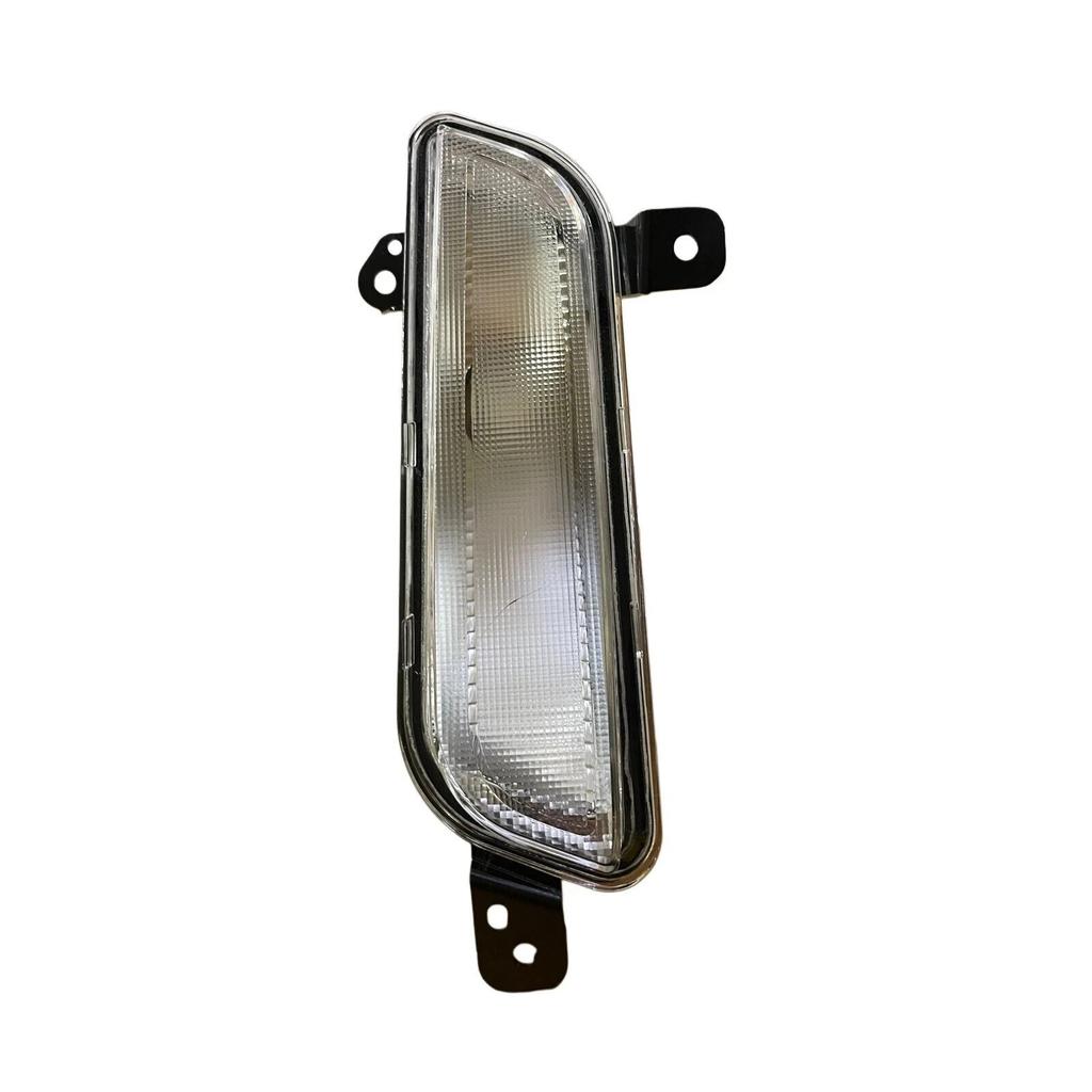 Front Bumper Indicator Light for Suzuki Vitara Brezza Right Side 2016-2019