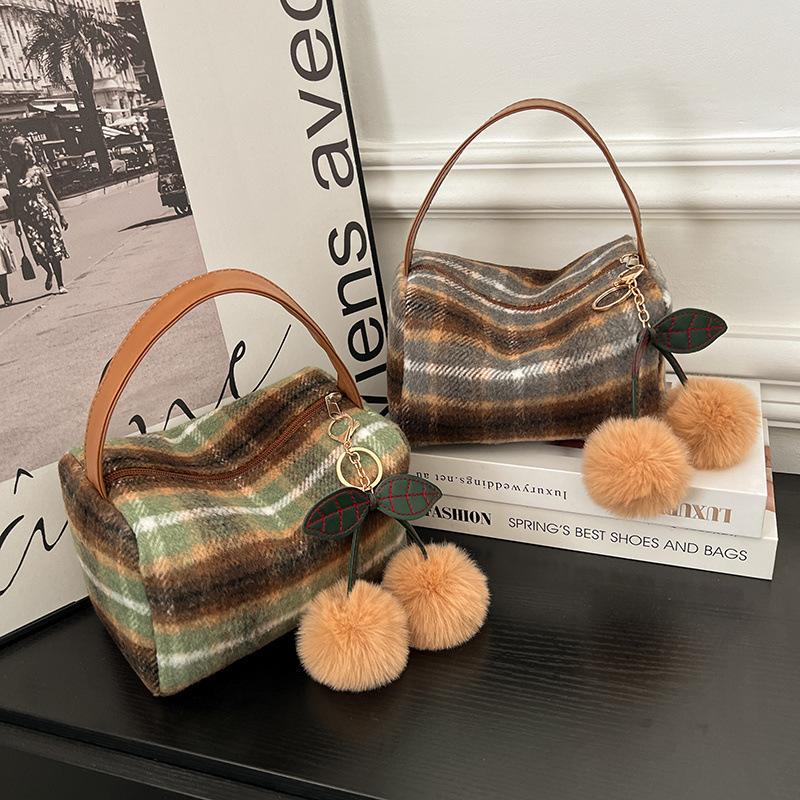 Korean Woolen Plaid Large Capacity Cosmetics Bag Women'S Portable High-Grade All-In-One Travel Portable Toiletry Bag