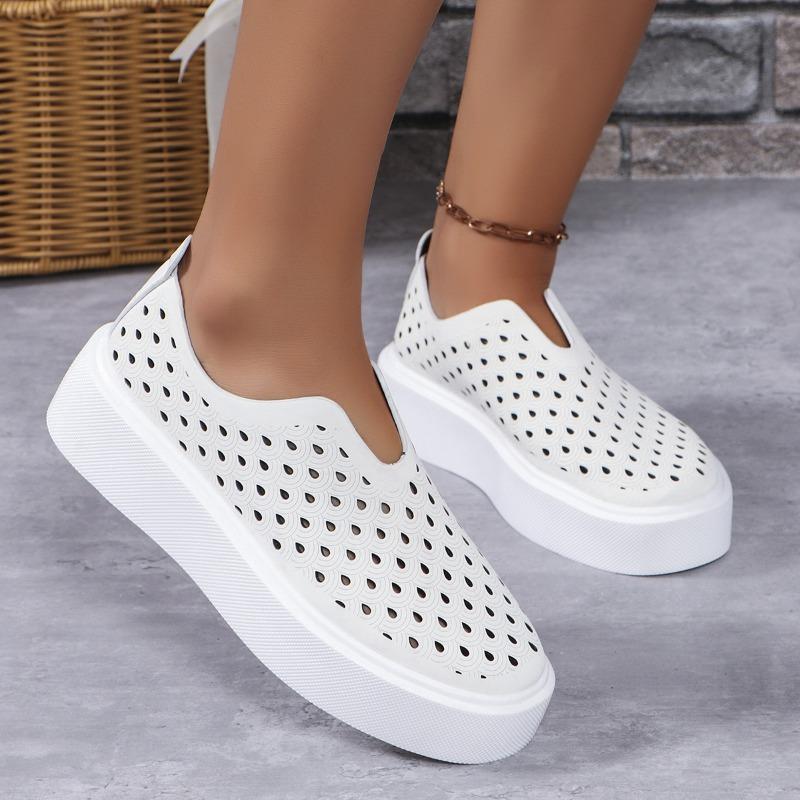 Thick Bottom Single Shoes Female Hollowed Out A Footstool Shallow Mouth Fashion Versatile Flat Bottom Casual Women's Shoes