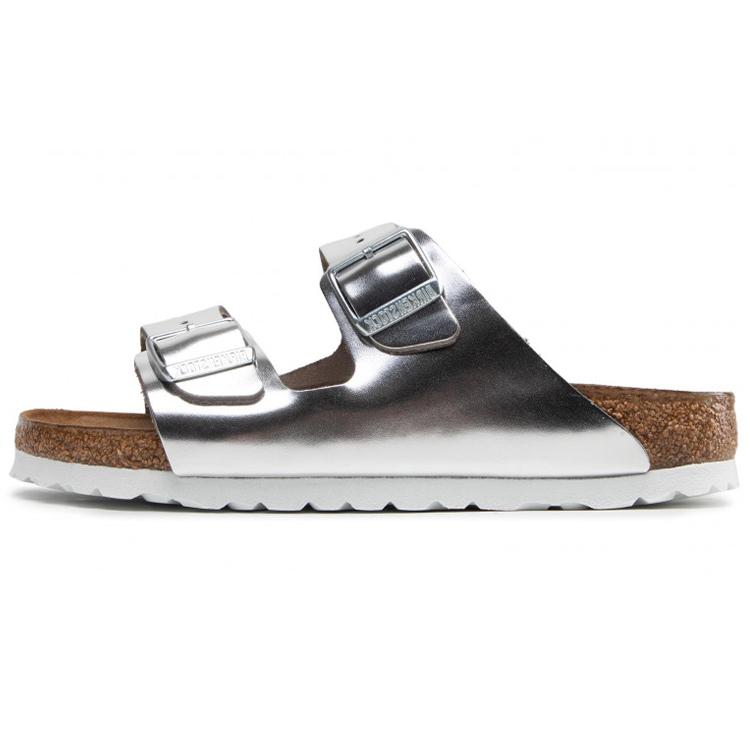 Birkenstock metallic buckled sliders Womens 1005961 37 серебряный
