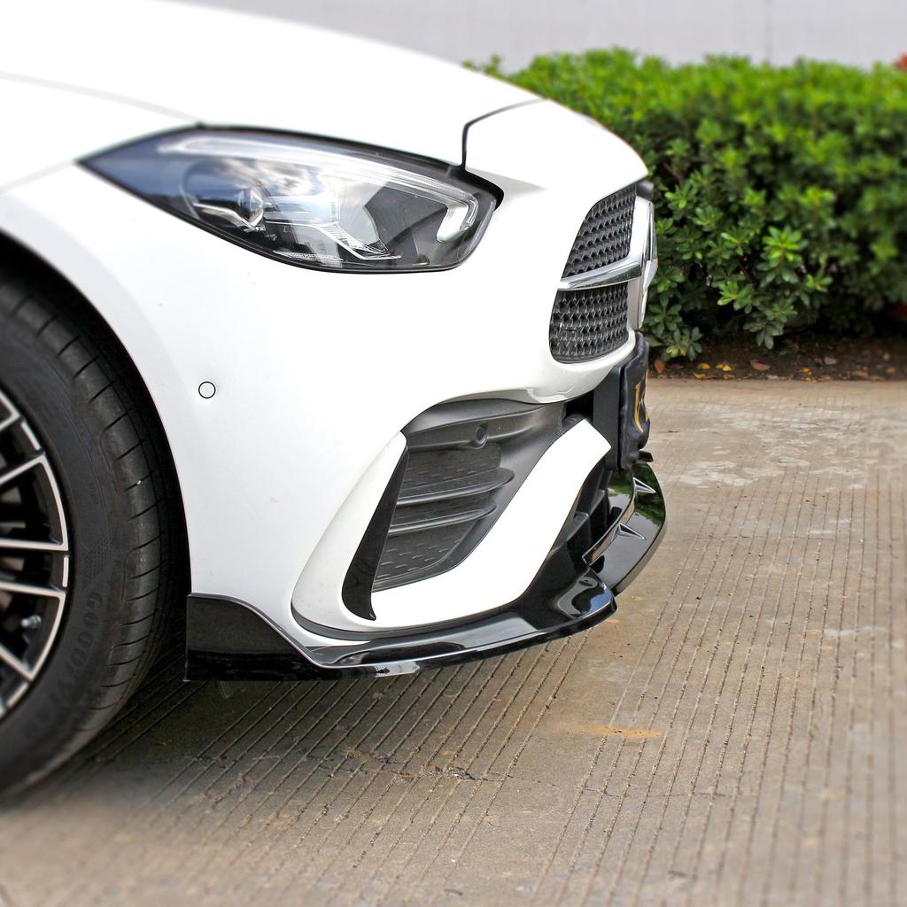 Mercedes-Benz Klasa C W206 2022 Zestaw Splittera Przedniego i Spoilera Tylnego Brabus - Montaż Bezinwazyjny