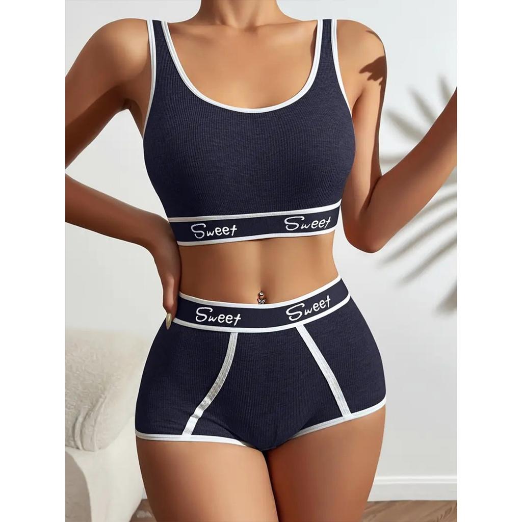 A Comfortable, Fitted, Breathable, Soft, Threaded, English Edge Patchwork Bra Set