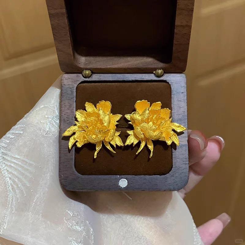 Gold Peony Flower Earrings: Vintage-Style Light Luxury for Weddings 