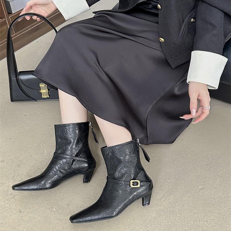 Belt Buckle and Bare Boots Women's Short Boots Autumn New Products Inside and Outside Head Middle Heel Rear Zipper Women's Single Boots