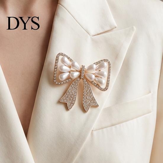 Bowknot Brooch Bow with Faux Pearls Rhinestones, Women Vintage Lapel Pin Pin, Jewelry Accessories for Coats Dresses Shawls Fake Pearl