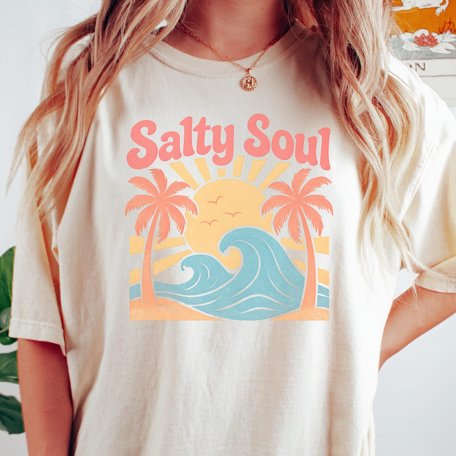Salty Soul Comfort Colors Shirt: Retro Beach Lover Tee 3XL