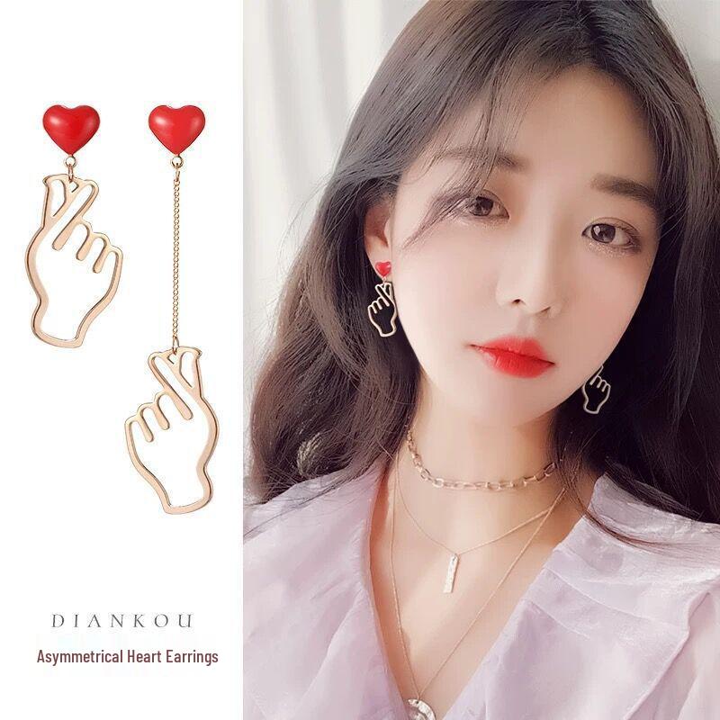 Korean Trendy Asymmetrical Heart Tassel Earrings for Women 2760