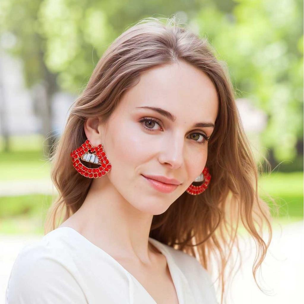 Creative, Individualistic, Trendy, Niche Design Sense, Diamond-encrusted Features, Lips, Ear Studs, Exaggerated and Versatile Women's Accessories