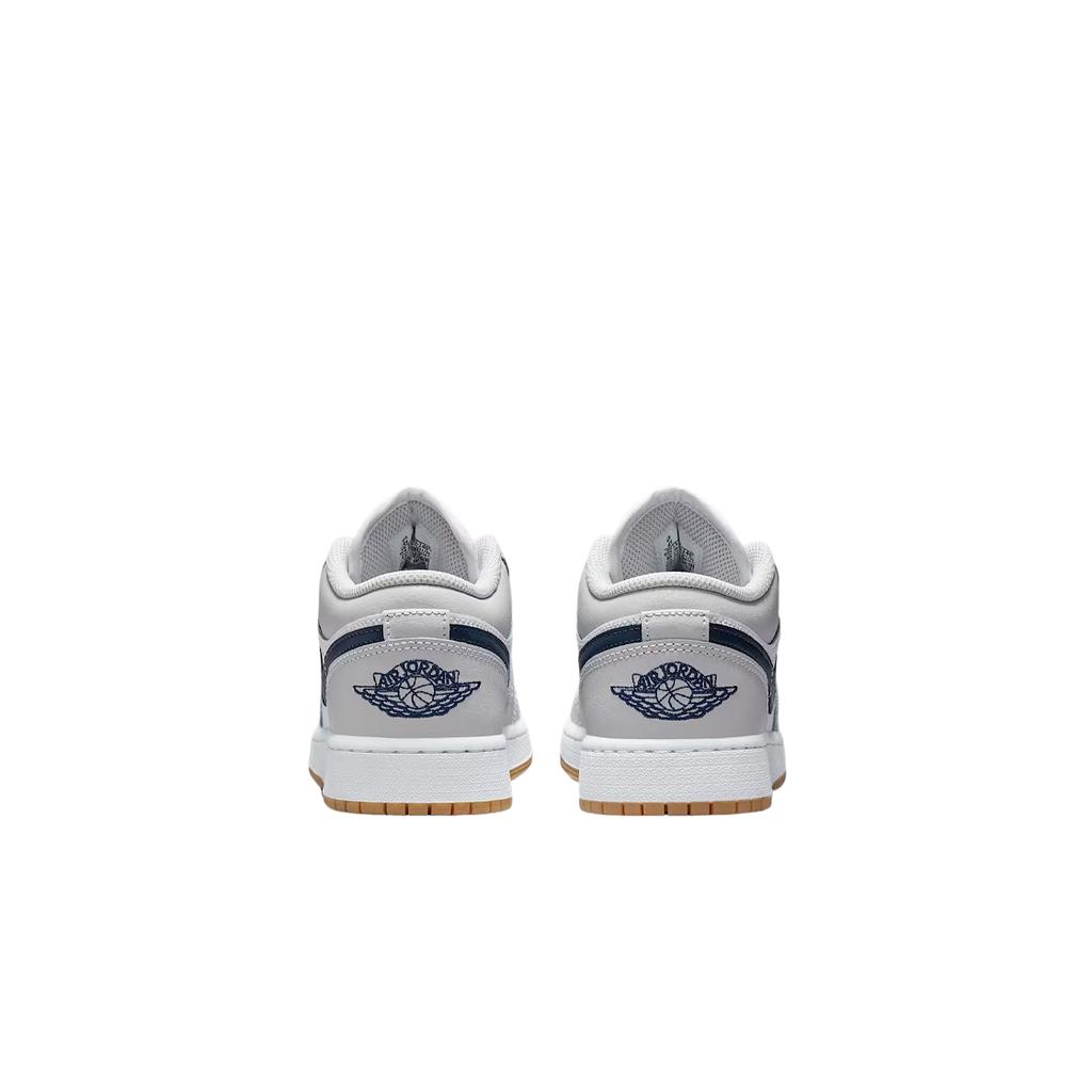 Air Jordan 1 Low GS Georgetown Dziecięce Sneakersy Szare Białe Neutralno-Szare 553560-146