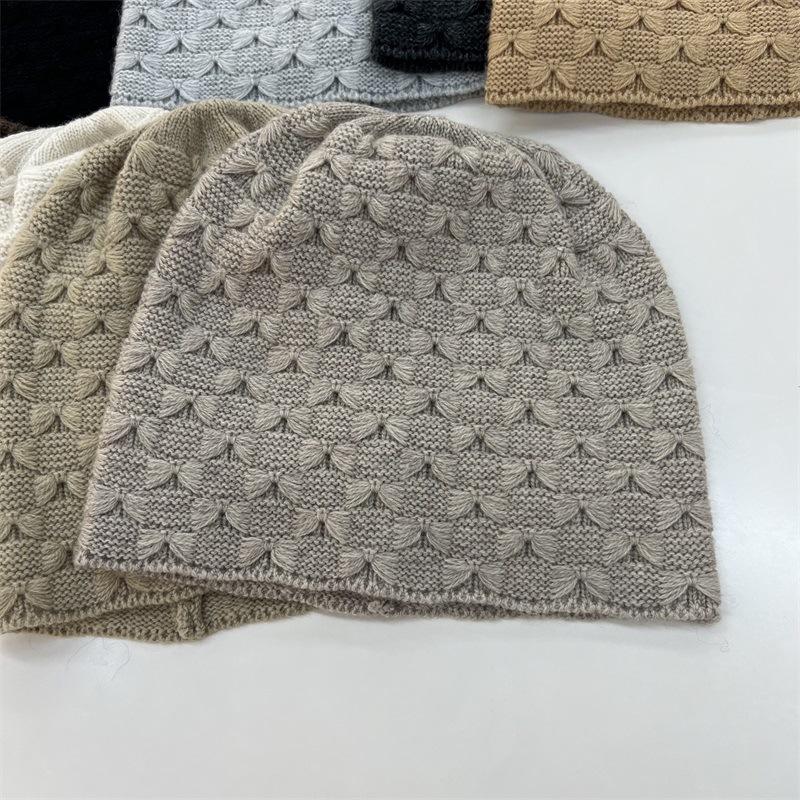 Elegant literary and artistic autumn and winter new cashmere hat hollow knitted wool hat warm bag head ear protection hat tide confinement hat
