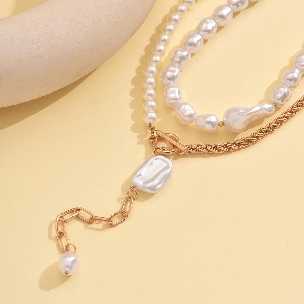 European and American Pearl Necklace Light Luxury Niche High-end Retro Jewelry Irregular Baroque Pearl Necklace