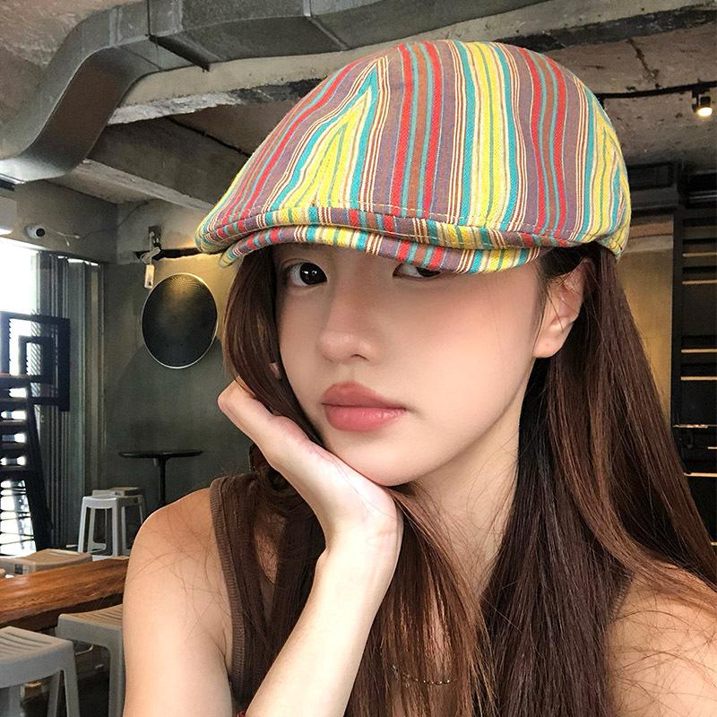 

Ретро цветовая гамма в полоску кепка вперед женская осенне-зимняя повседневная универсальная для маленького лица обратного ношения утиный язык берет Average size (58-60cm)