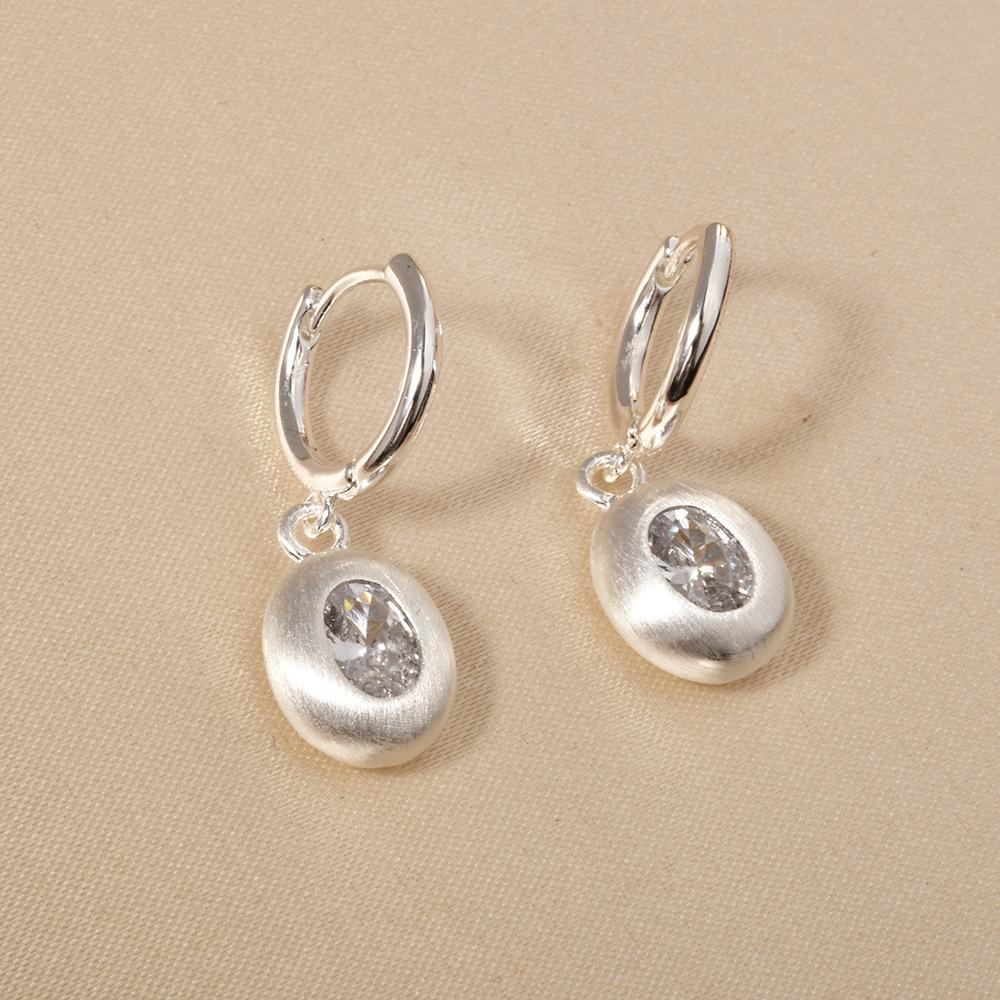 2026 French Style Brushed Heart Huggie Earrings - Matte Gold Silver Zircon Inlaid Heart Drop Earrings for Women Niche Design Jewelry