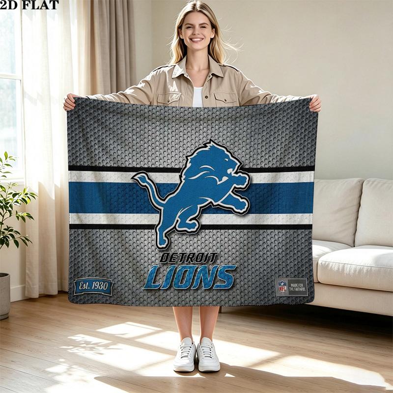 Detroit Lions Logo Print Flannel Blanket High Quality Warm Comfortable Cover for All Seasons Perfect for Gifts Home Decor