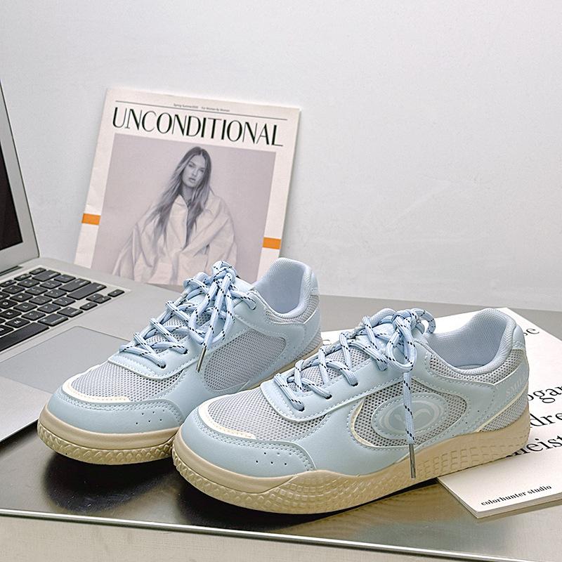 - Flat Bottom Breathable Mesh Sneakers Women's New Mesh Shoes Casual Board Shoes Show Small Feet