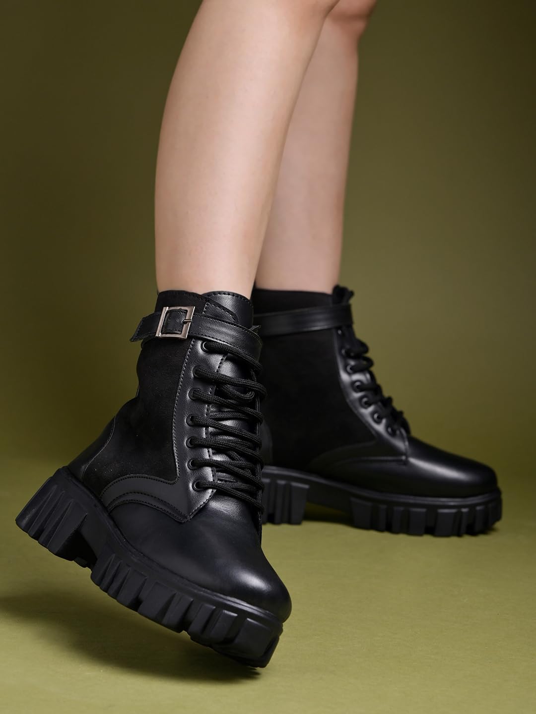 Shoetopia Женские короткие ботильоны на массивном каблуке с нескользящей подошвой, удобные модные ботильоны на щиколотку | Мягкая амортизирующая подошва | Для повседневной носки, вечеринок и зимы EU37 : 22CM чёрный