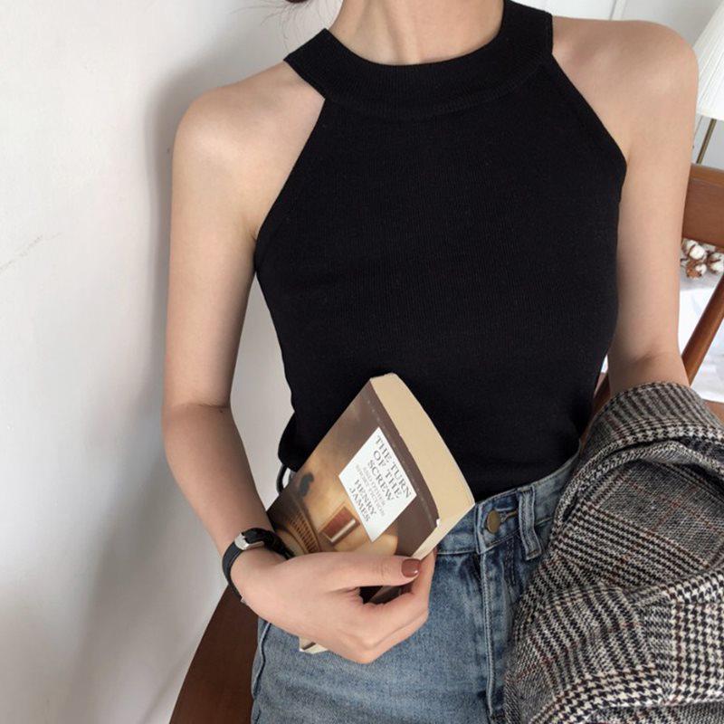Damen Schwarzes Ärmelloses Strick Halter Tanktop für den Sommer