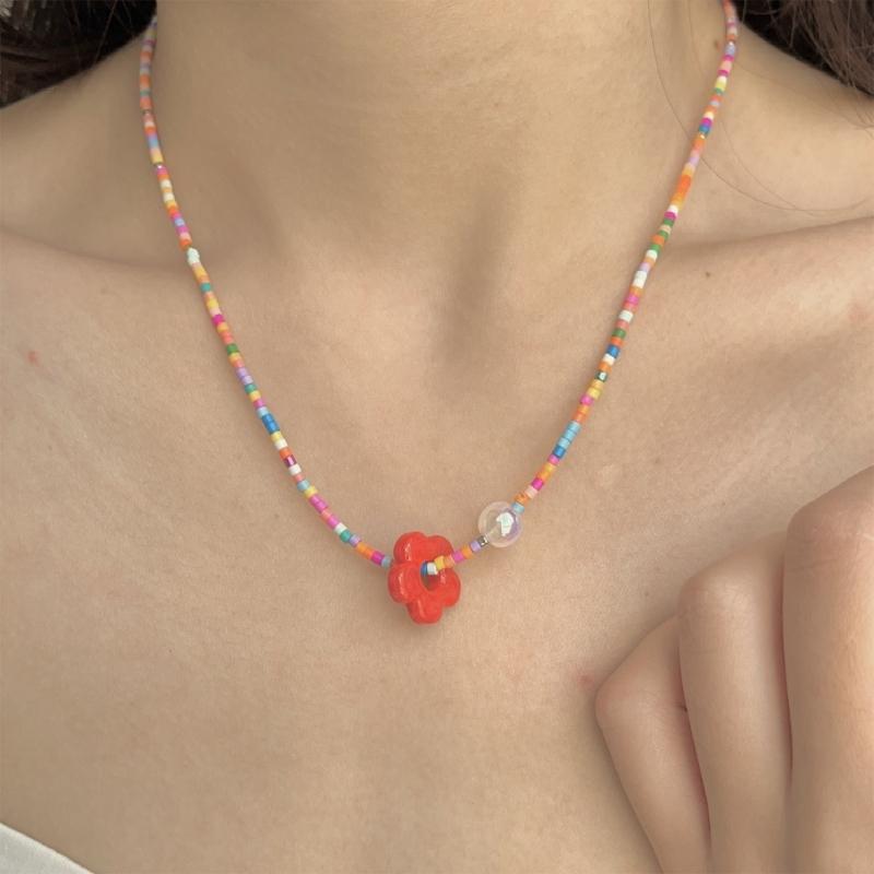 Resin Flower Pendant Necklace Crystal Bead Choker Sweet Dopamine Clavicle Chain Choker Jewelry for Women Girl Teen