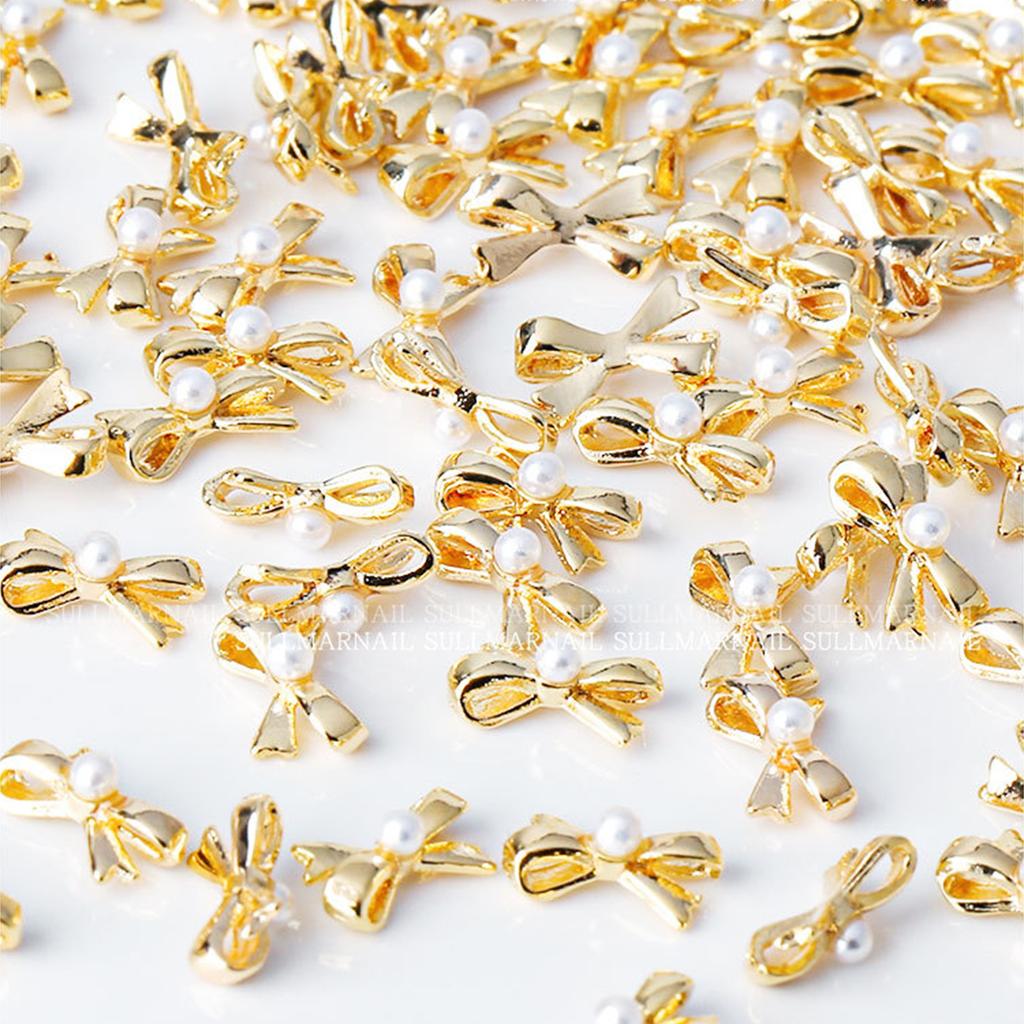 5Pcs Metal Nail Art Studs 3D Nail Art Charms Metal Nail Art Jewelry Decorations Pearls Bows Nail Decoration Accessories