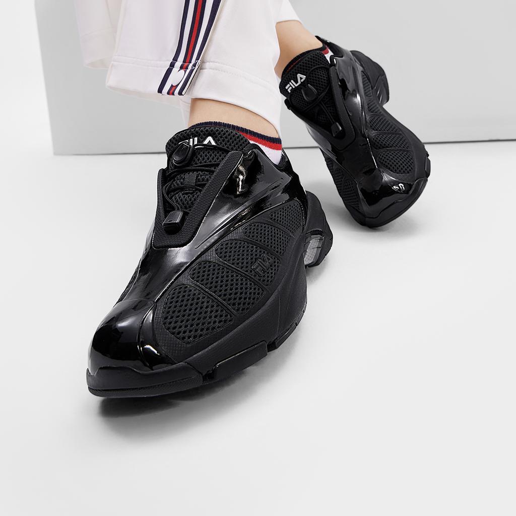 Fila Simple Versatile Solid Color Stain Resistant Dust Proof Wear Resistant Low Top Casual Shoes Women Casual Shoes Black F12W431116FBK