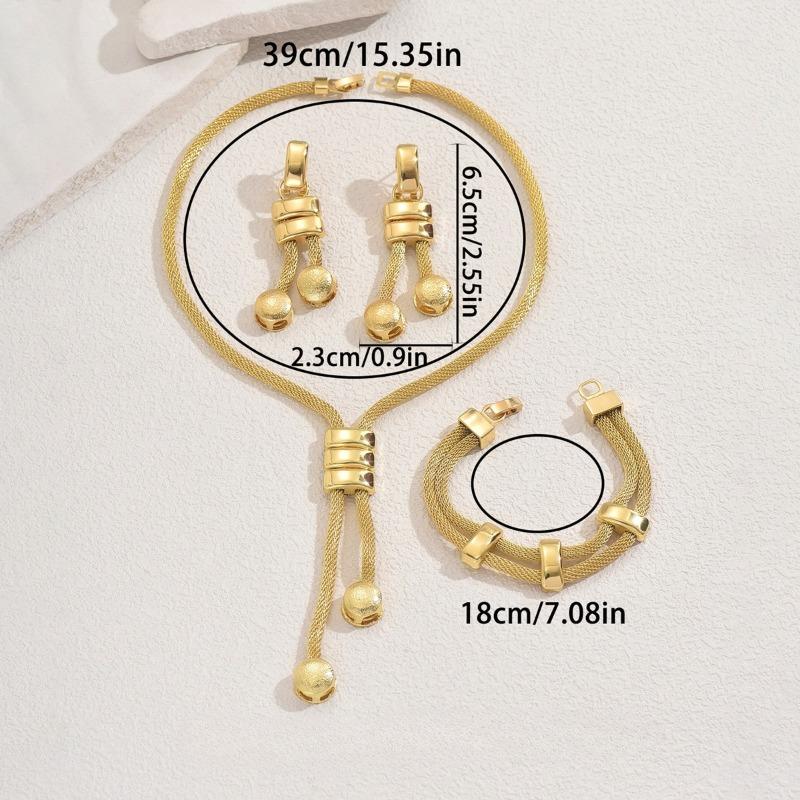 Set di gioielli stile europeo e americano, collana lunga placcata oro 18 carati, orecchini geometrici con nappe, braccialetto versatile e di nicchia per donna