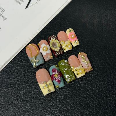 Plaknagels – Nageltips en plaknagels