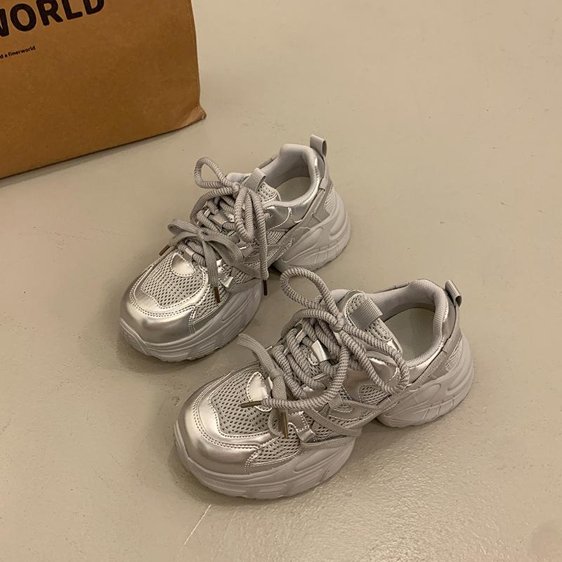 Popular versatile thick-soled dad shoes for women and small people increase in height 2025 new summer breathable mesh casual sports shoes