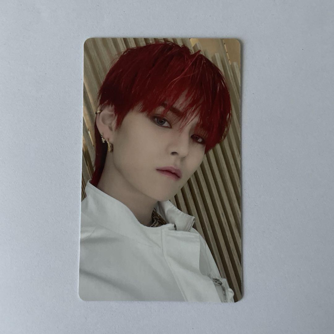 

[USED] TREASURE Yoshi Trading Card