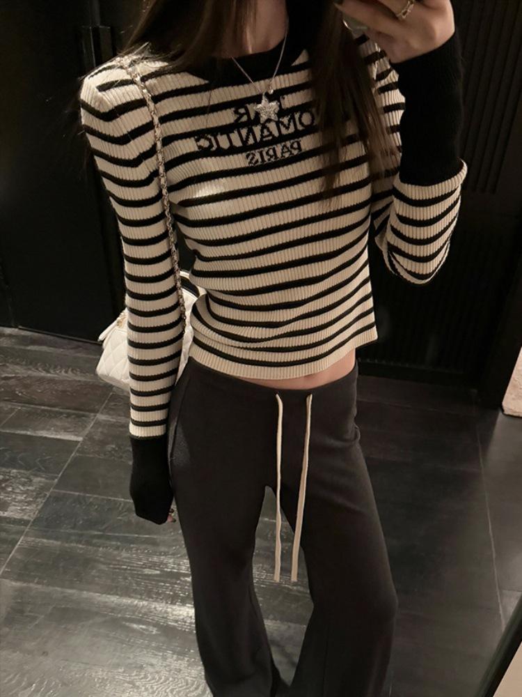 

Женский облегающий короткий вязаный свитер в полоску контрастного цвета, новый осенне-зимний, с дизайном для ношения под низ, облегающий топ с длинными рукавами L