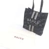Ausgezeichnete BALLY Tragetasche CRYSTALIA Camouflage-Muster Logo-Print Khaki Gebraucht