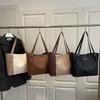Atmospheric Commuter Bag Women's Foreign Style Large Capacity Autumn and Winter New Retro Women's Bag Simple Shoulder Portable Tote Bag