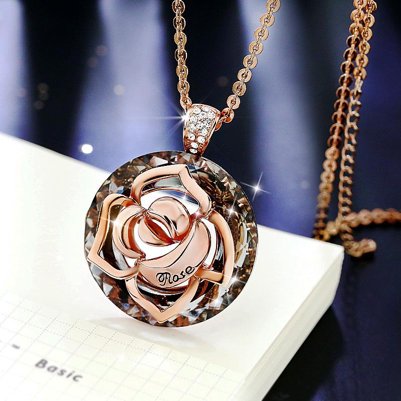South Korea's New Rose Necklace Long Temperament Crystal Flower Sweater Chain Niche Accessories