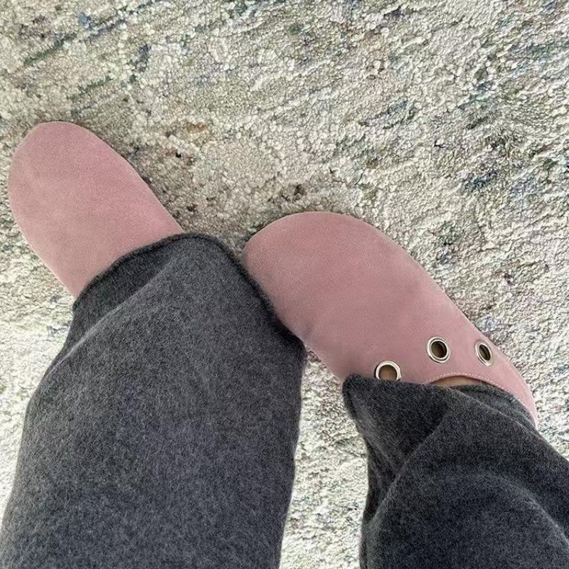 Fashion Spring New Baotou Slippers Women's Fashion Round Head Deep Mouth Suede Rivet Soft Sole Anti-slip Wear-resistant Flat Shoes