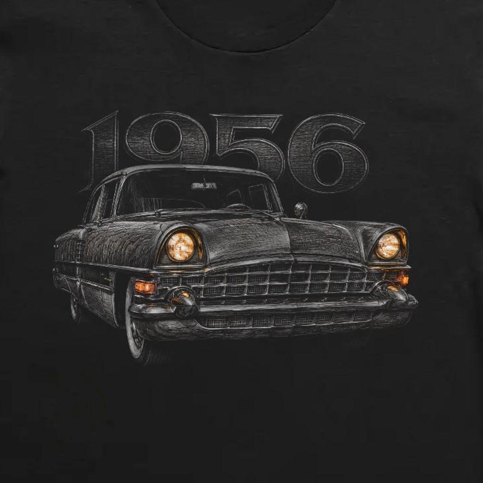 1950s American Luxury V8 Touring Sedan Sketch Art T-Shirt XL