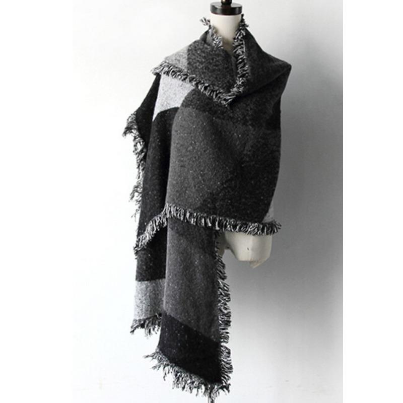 

Fashion Color Block Tassel Jacquard Imitation Cashmere Shawl Women s Scarf Autumn and Winter New Scarf Women Winter 208*80cm
