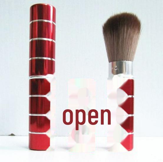 Tragbarer Teleskop-Make-up-Pinsel: Enthält Rouge-, Rouge-, Foundation- und Puderpinsel. Weiche Borsten, langlebig und ausfallresistent.